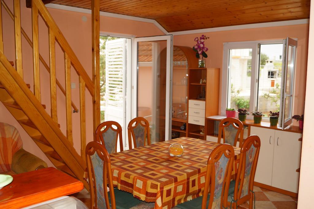 Apartments Julija Vela Luka Værelse billede